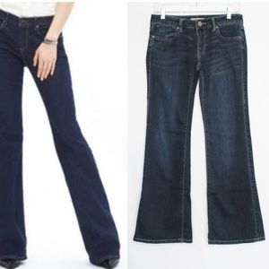 BANANA REPUBLIC | Dark Wash Mid Rise Logan Jeans